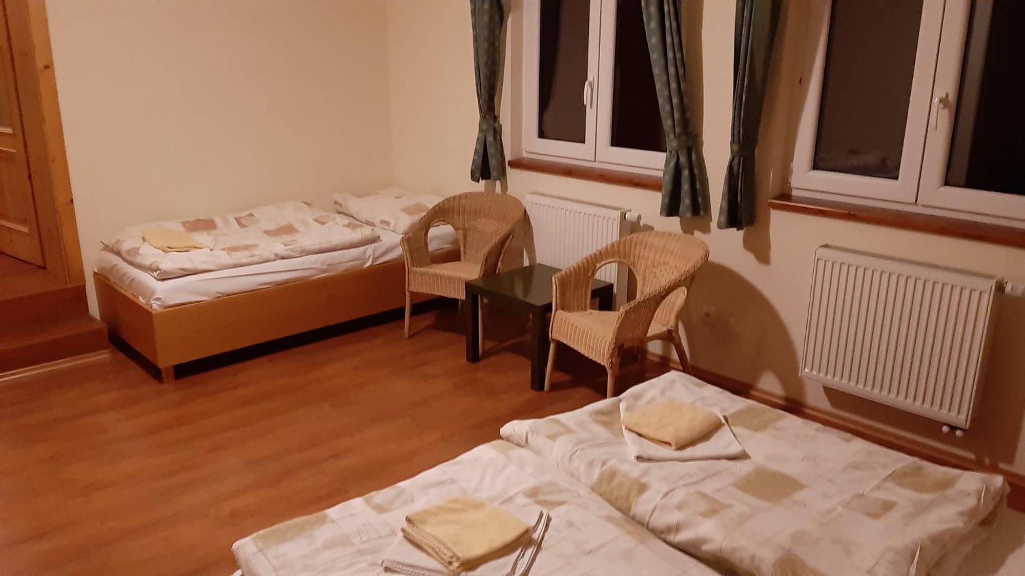 Penzion Pri Studnicke Omastina Rum bild